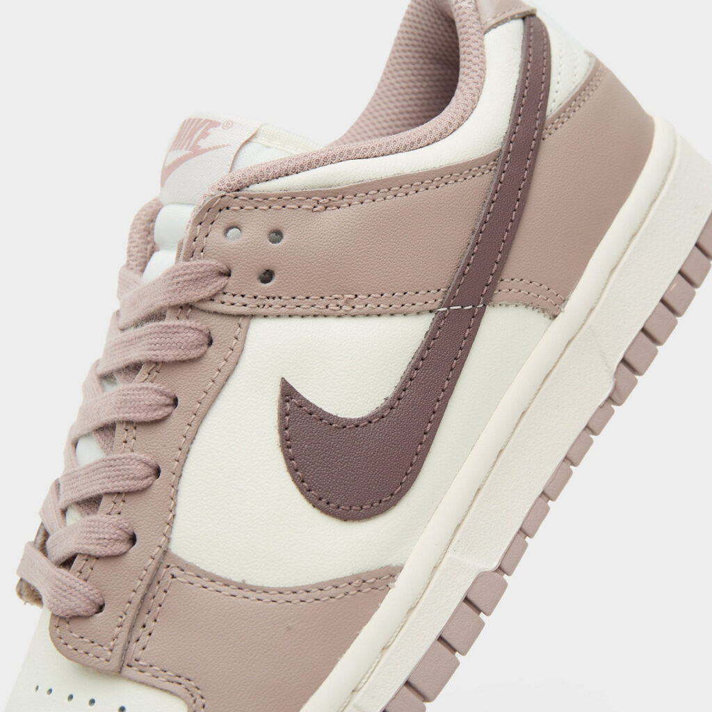 nike-dunk-low-light-brown-white-3