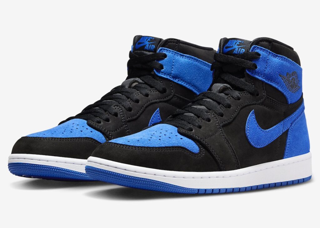 Air-Jordan-1-High-Royal-Reimagined-DZ5485-042-Official-Look-4