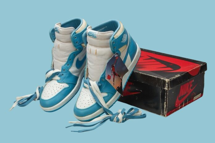 Air-Jordan-1-High-OG-UNC-Reimagined-DZ5485-402