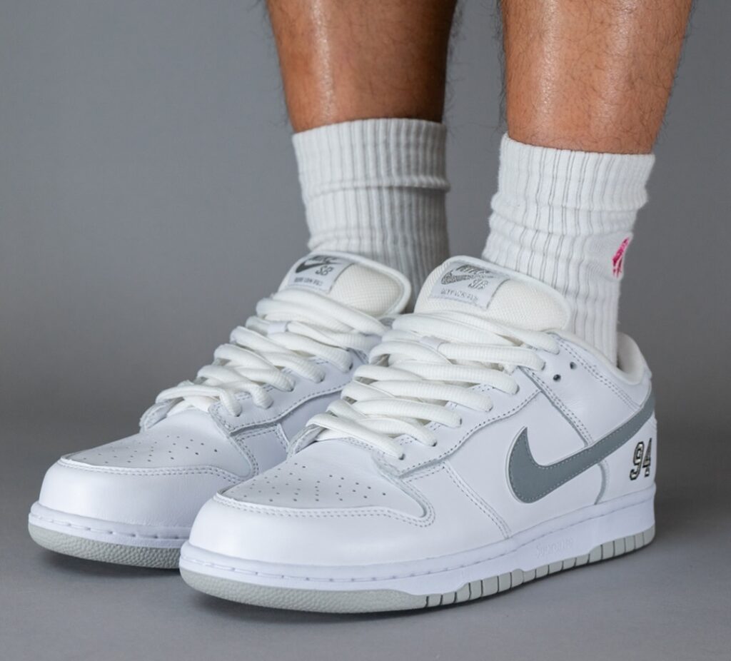 Supreme Nike SB Dunk Low White Metallic Silver HQ8487 100 1